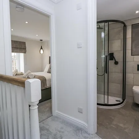 Riverside No 3 بيت للعطل