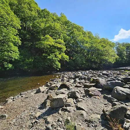 Riverside No 3 * كيسويك