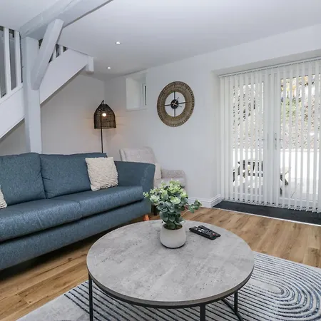 Riverside No 3 Holiday home