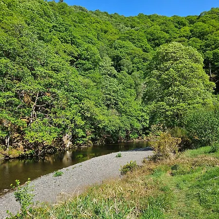 Riverside No 3